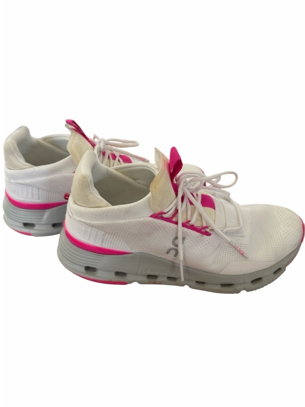 On Running Women's White and Pink‎ Athletic Running Shoes - Picture 2 of 6
